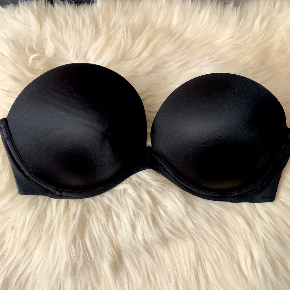Victoria’s Secret Strapless Push Up Bra